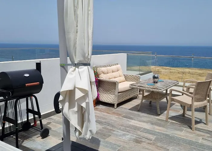 I7 Lighthouse With Private Pool