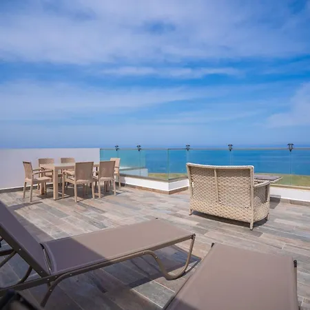 Apartment Stunning With Private Pool On Roof Terrace *