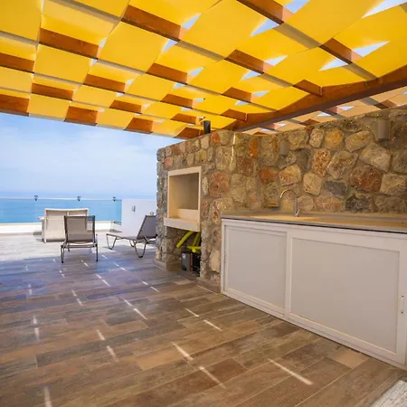 Stunning With Private Pool On Roof Terrace Apartment *