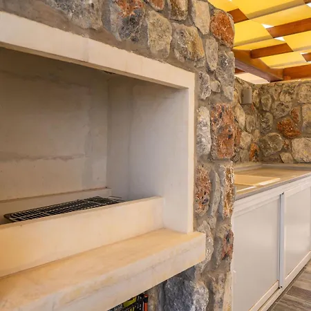 Stunning With Private Pool On Roof Terrace *